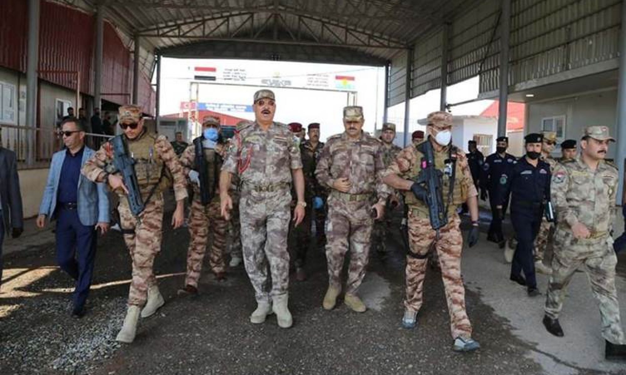 Bağdat askeri heyeti ve Peşmerge sorumluları Zaxo kırsalında incelemelerde bulundu