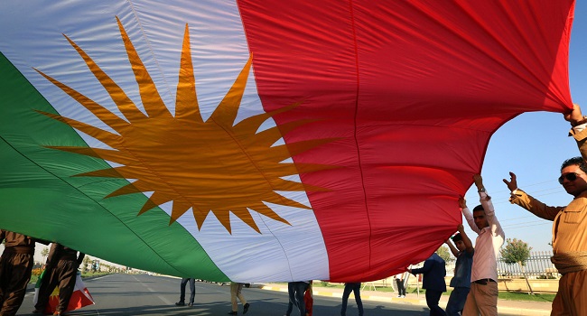 Mahabat, Qazi Muhammed, Barzani, Peşmerge Küridstan, Alarengin Kürdistan Bayrağı Kürt ulusal birliği ve kurtuluşunun sembolüdür