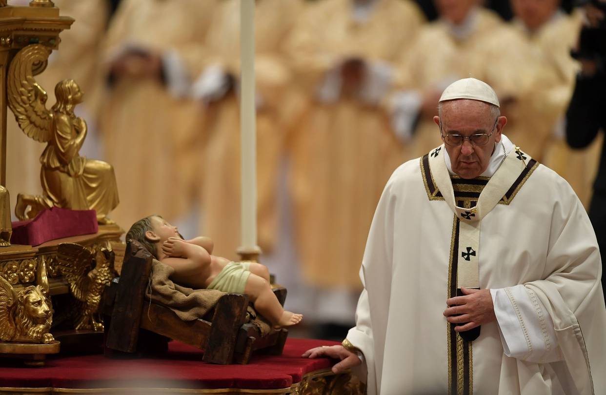 Papa Francis Noel Bayramı töreninde Ezidi Kürtler içinde dua etti