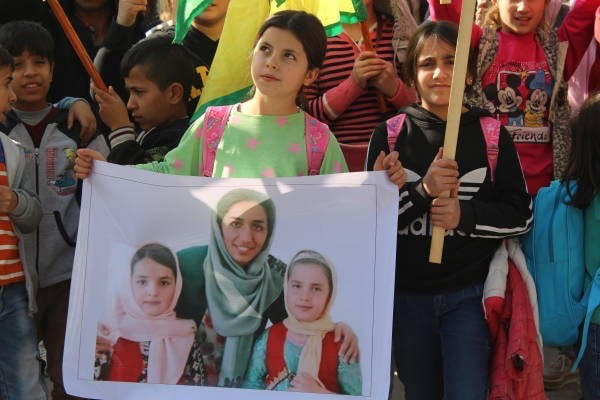 Zara Mihemedi Kürdistanda Dünya Anadil Günü'nün sembolü oldu