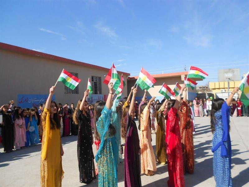 Bugün 10 Mart Kürt Ulusal Kıyafet Günü