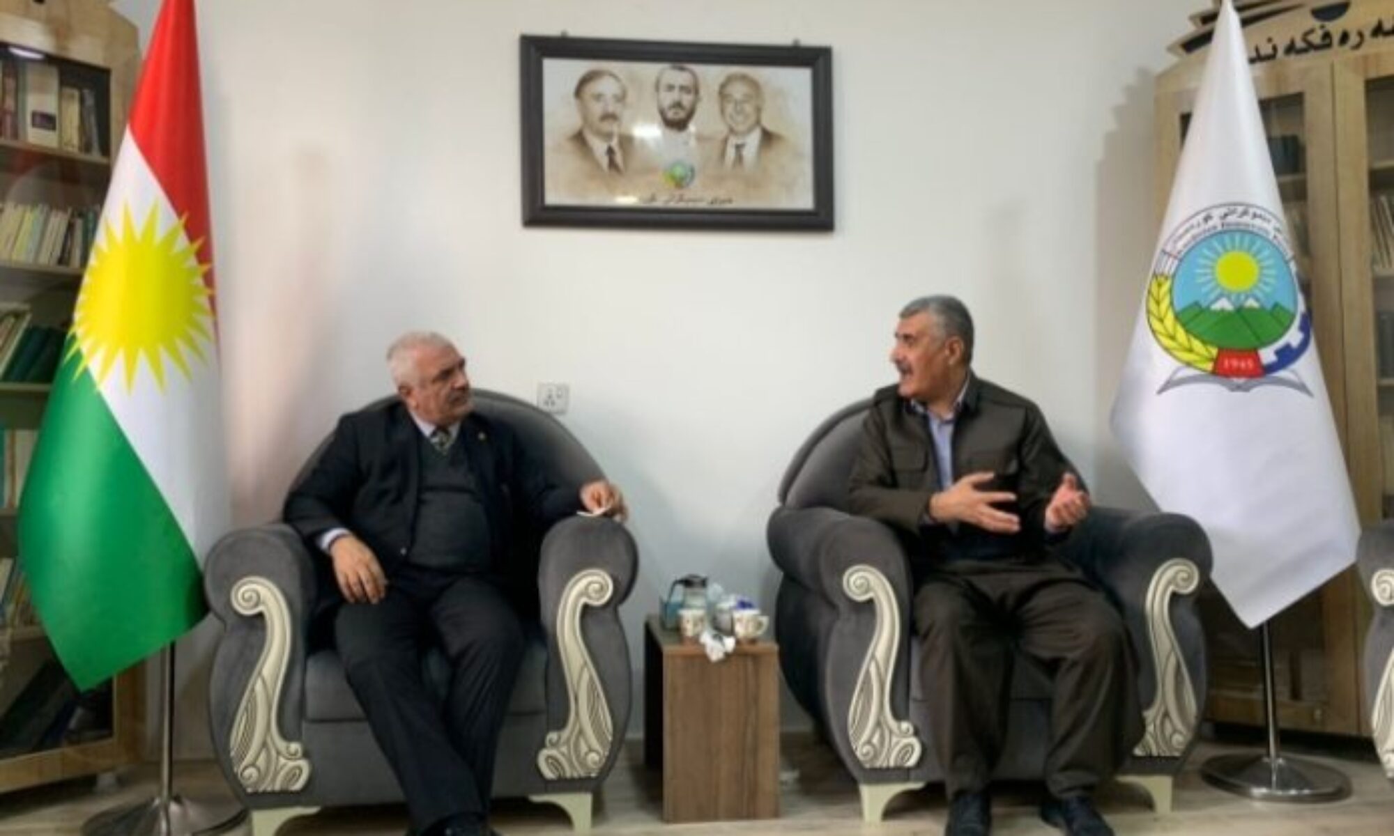 HAK-PAR heyeti Kürdistan Demokrat Partisini ziyaret etti