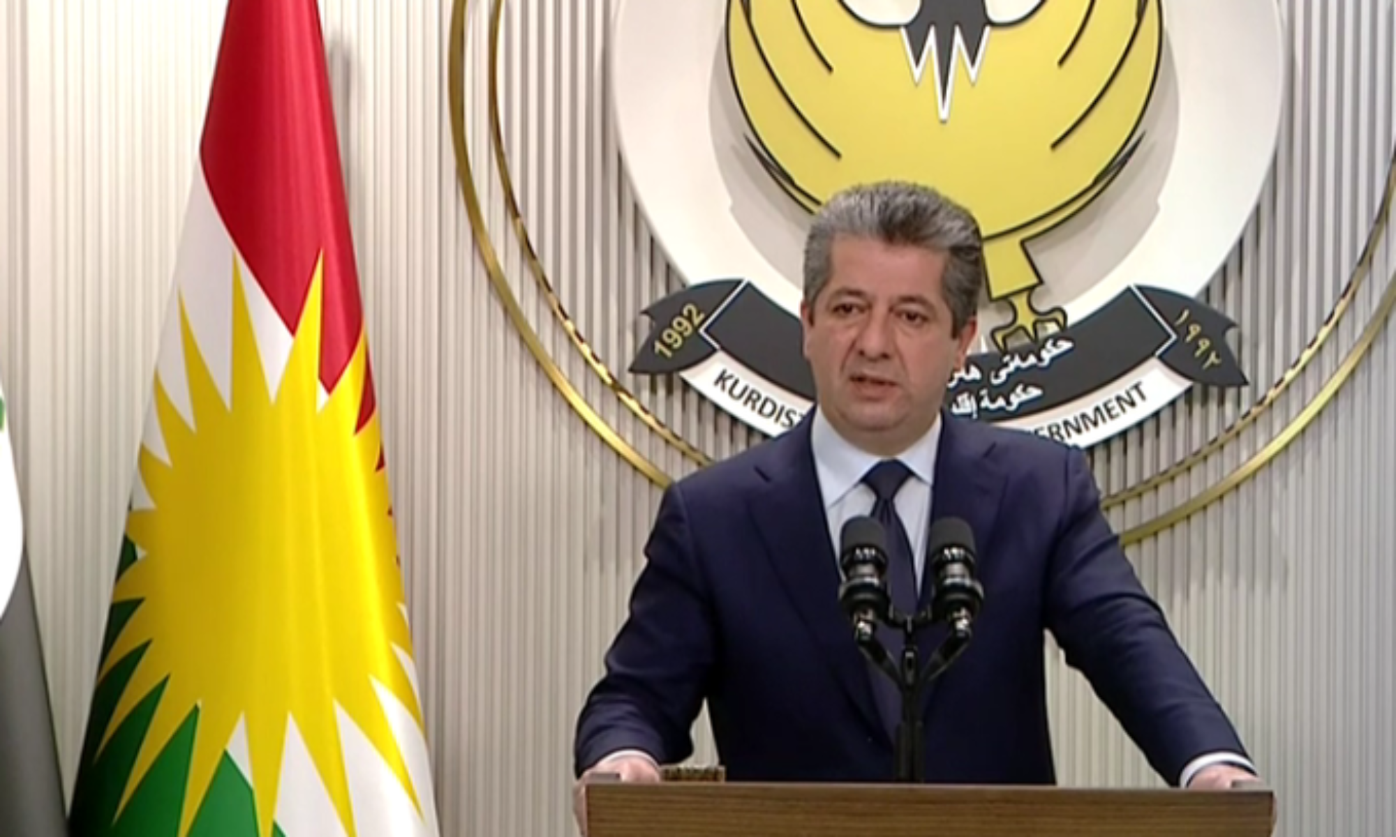 Başbakan Mesrur Barzani Irak Federal Mahkemesine dönük basın açıklaması yaptı: Bu kararı red ediyoruz, kaynağımız ise Irak anayasasıdır