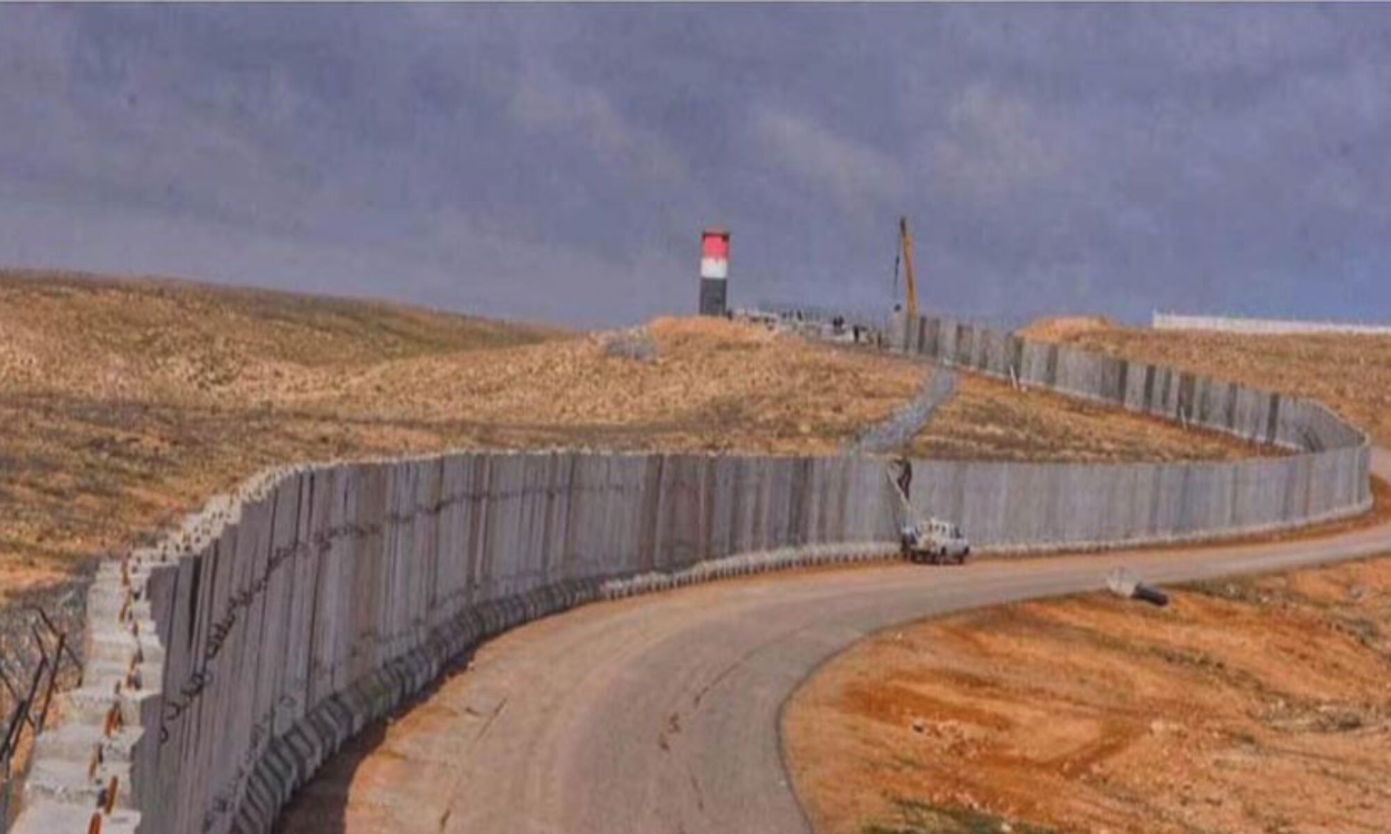  PKK Irak’ın Rojava sınırına ördüğü duvara niye sessiz kaldı?