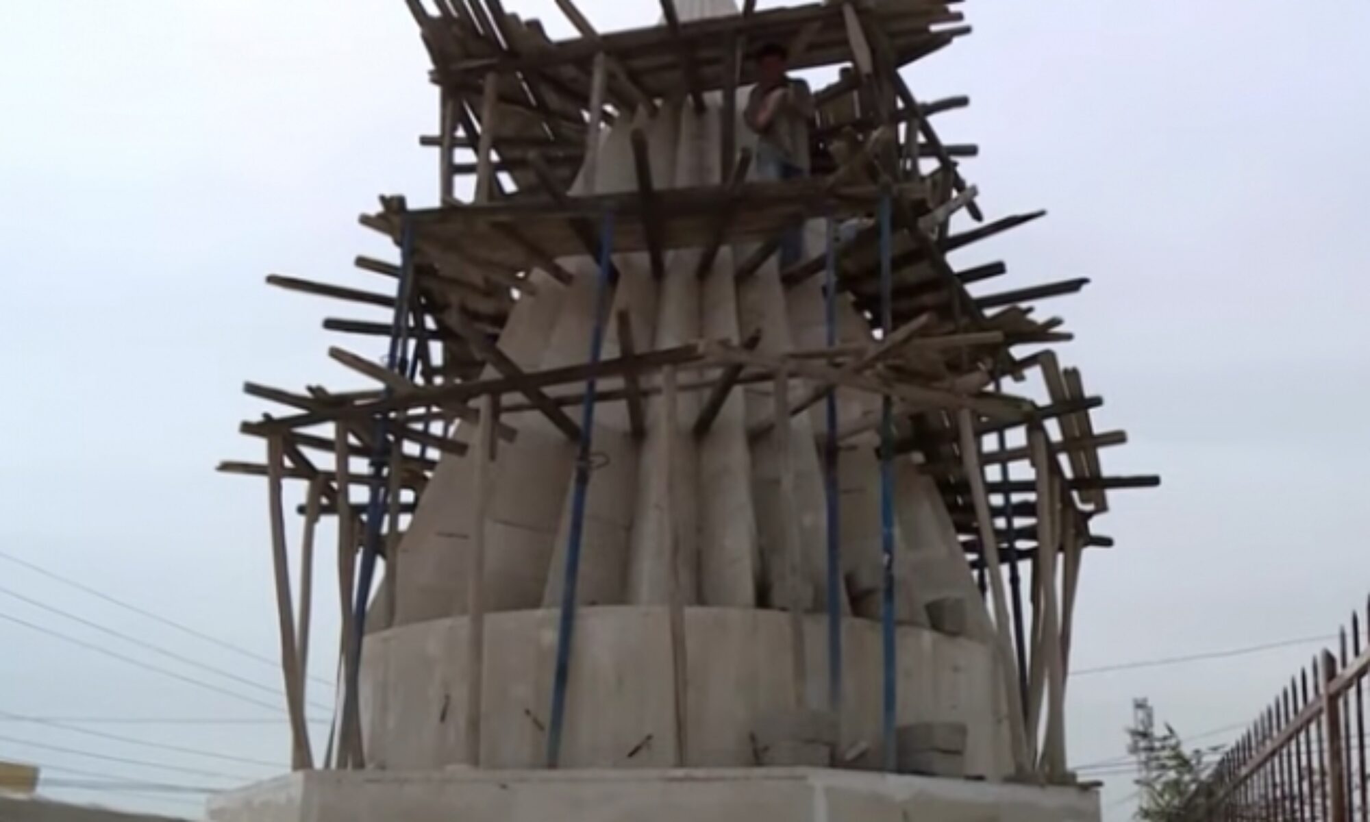 Kürdistan Bölgesi Diyanet Bakanlığı Ezidilerin kutsal Pîrê Xoş Türbesi restore çalışmaları başlattı