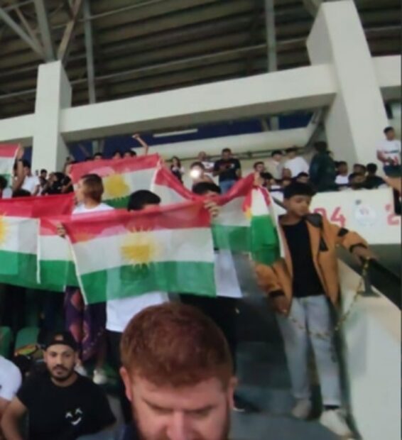 Amedspor maçında Kürdistan bayrağı açtıkları gerekçesiyle gözaltına alınan 5 CNK üyesi bırakıldı