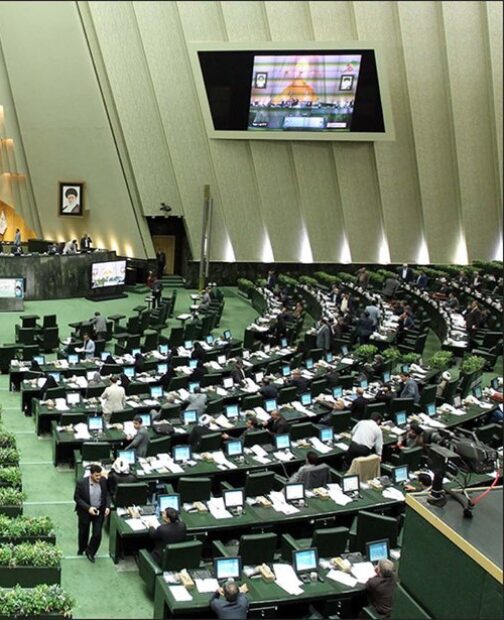 İran Parlamentosu’nda dehşet karar: Göstericiler idam edilsin