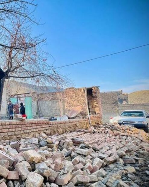 Doğu Küristan’da deprem: En az 120 kişi yaralandı