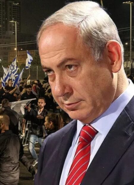 Netanyahu halkı sokağa döken yargı düzenlemesinin askıya alınmasına karar verdi