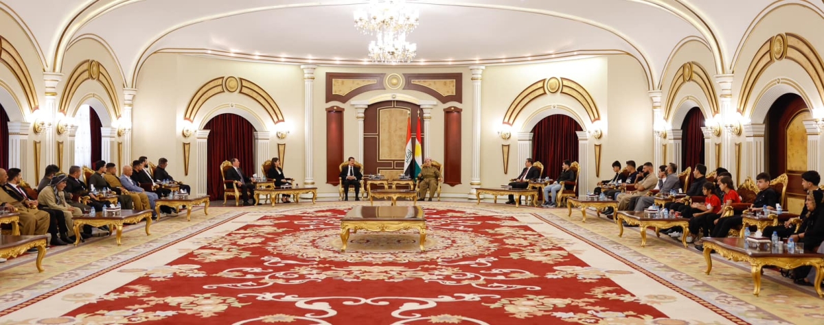 Başkan Barzani: Kerkük'teki şovenist saldırıda yaralanan ve şehit düşenlerin aileleri ile bir araya geldi