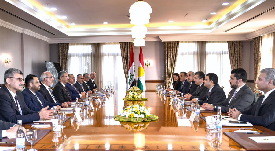 BaşbakanBarzani: Kürdistan’dan petrol ihracatı en kısa sürede yeniden başlamalı