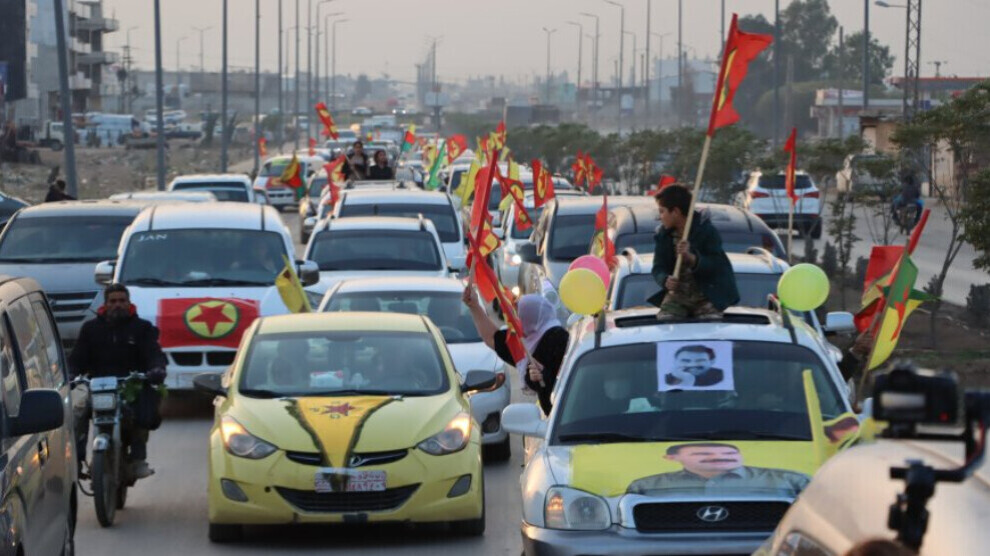 Rojava: PKK kuruluş yıldönümünü kutlamaları  için insanları tehditle eylemlere götürüldü