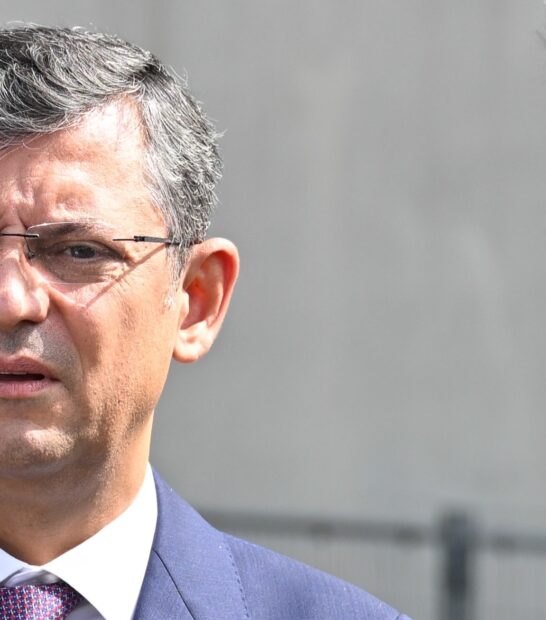 CHP lideri Özgül Özel’den Kürtlere dolaylı mesaj: “İlk dört maddeye el uzatanın elini kıracağız”