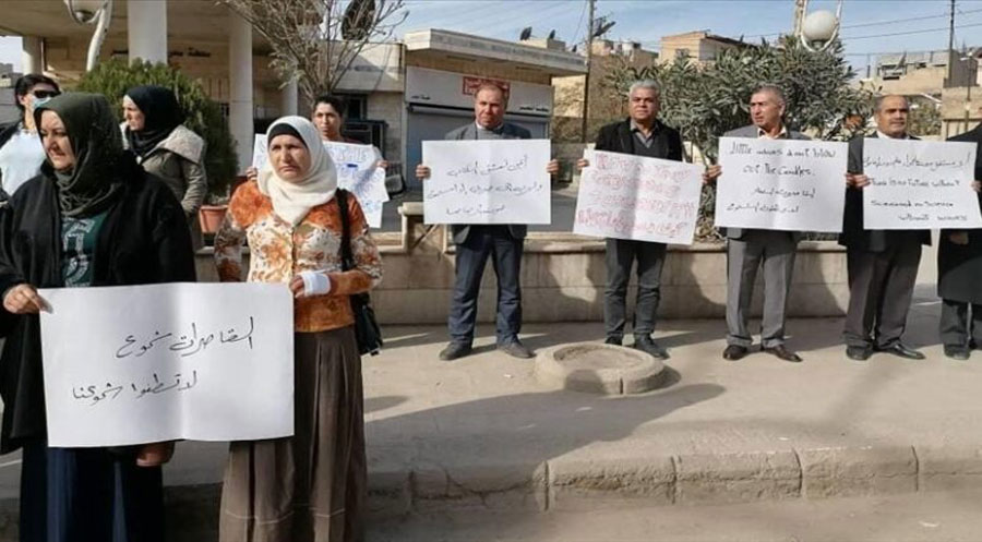 PYD Asayişi, “Ciwanen Şoreşger” tarafından kaçırılan çocukları için eylem yapan annelerin eylemini zorla dağıttı